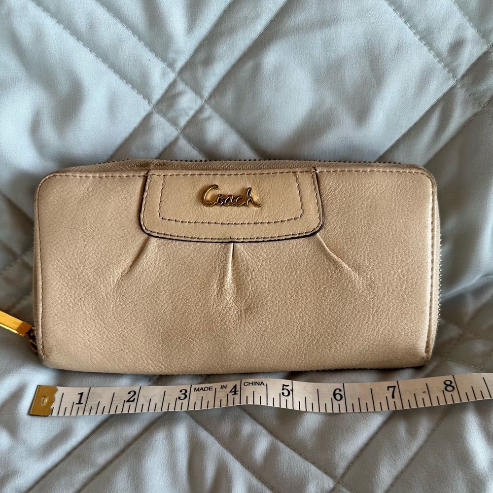 COACH Leather Zip Around Wallet in Soft Cream Pebbled Leather with Gold Hardware